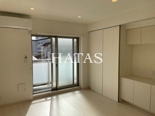 居室・リビング　同物件別部屋です。