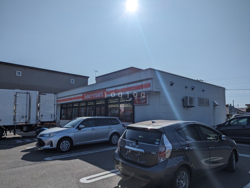 コンビニ　セイコーマート清柳大橋店（コンビニ）まで700m