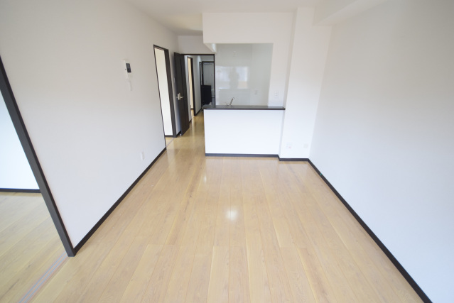 居室・リビング　写真は別のお部屋です