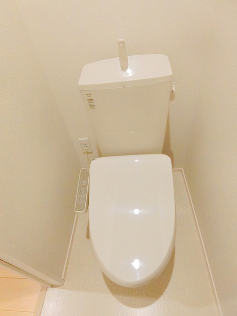 トイレ　★ウォシュレット付き★