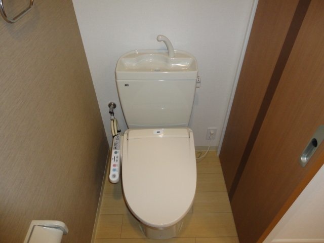 トイレ　図面と現状に相違がある場合には現状を優先
