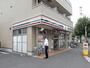 コンビニ　セブンイレブン（コンビニ）まで105m