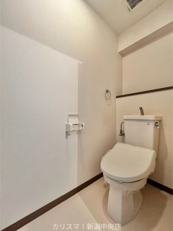 トイレ　※別部屋参考写真