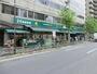 スーパー　マルエツプチ新大塚店（スーパー）まで693m