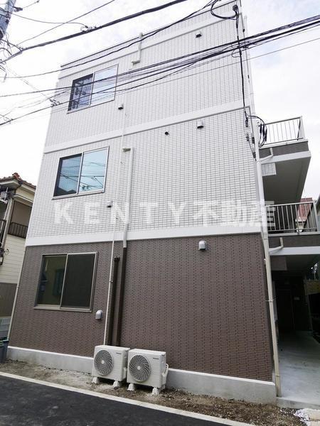 建物外観　落ち着いた雰囲気の外観です