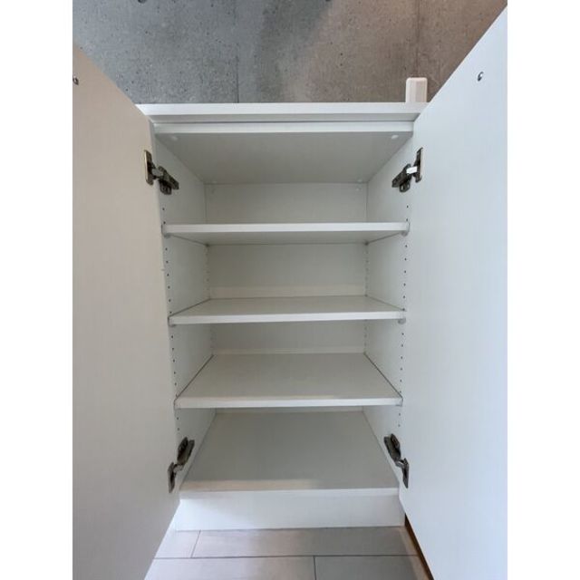収納　シューズボックス