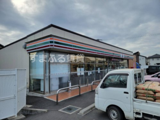 コンビニ　セブンイレブン 高浜呉竹町店（コンビニ）まで202m