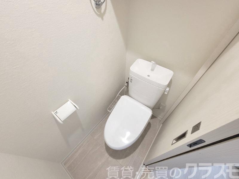トイレ　ウォシュレット＆ウォームレット