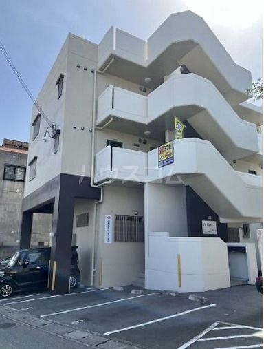 1LDK Mansion in Naha, Okinawa