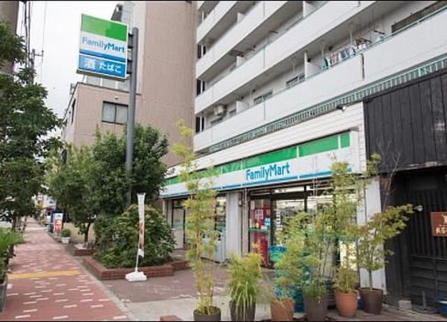 コンビニ　ファミリーマート本所立川三丁目店（コンビニ）まで795m