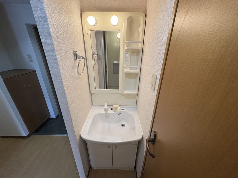 洗面設備　304号室の写真です