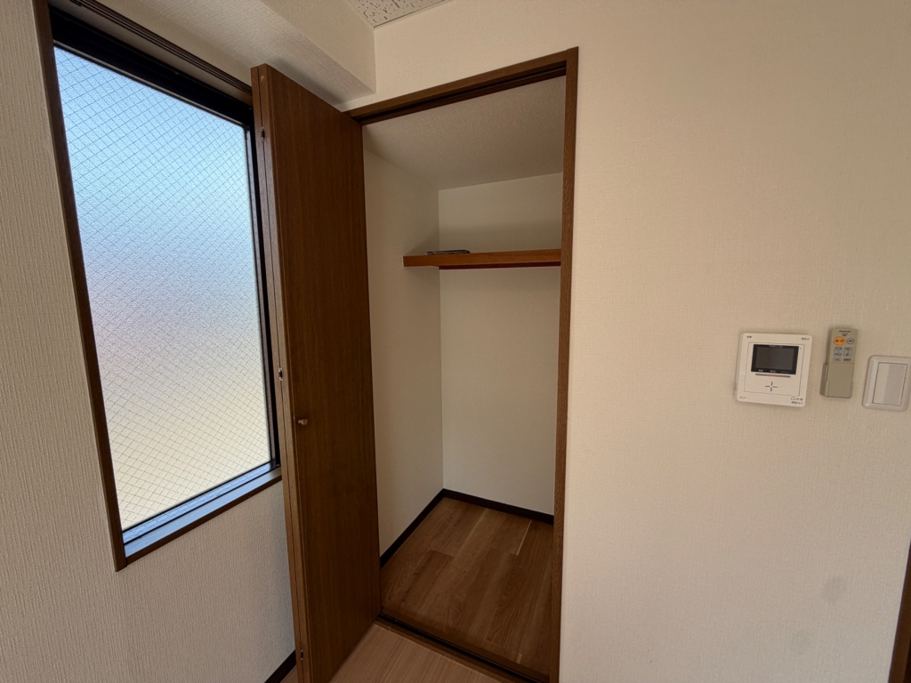 阪神本線 芦屋駅 徒歩6分 3階建 築31年の内装写真