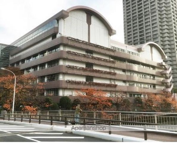 中学校　中央区立晴海中学校（中学校）まで451m