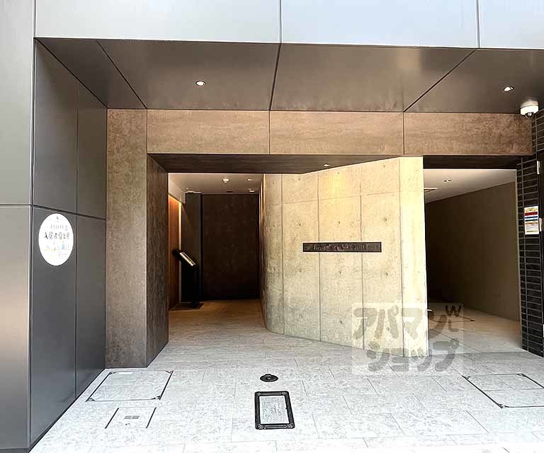 LiveCasa堀川今出川の外観写真