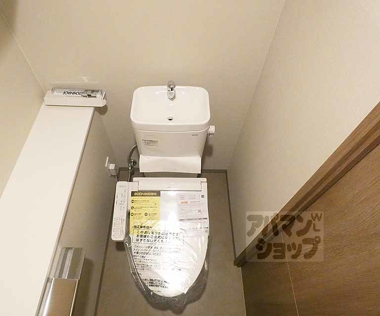 LiveCasa堀川今出川のトイレ写真