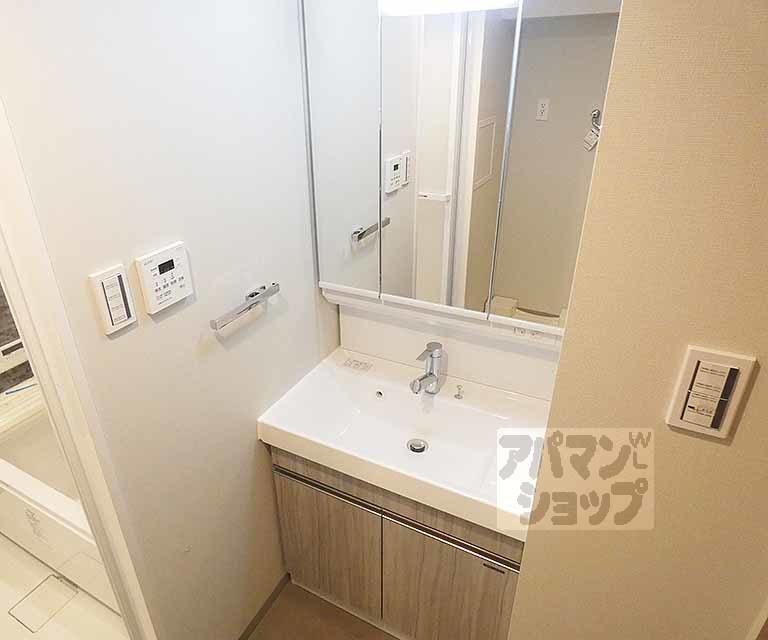 LiveCasa堀川今出川の内装写真