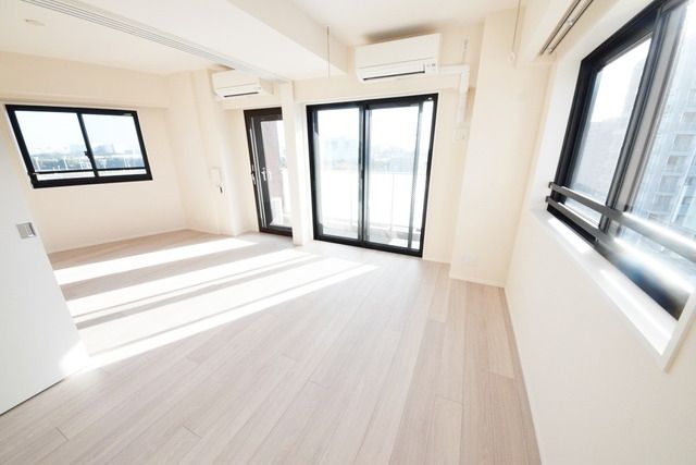その他部屋・スペース　★角部屋の3面採光！★