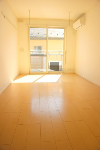 居室・リビング　別部屋　参考写真