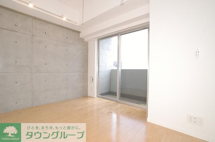 グランドコンシェルジュ高井戸の居間写真