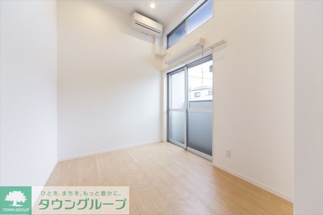 パークハウス東宮原の居間写真