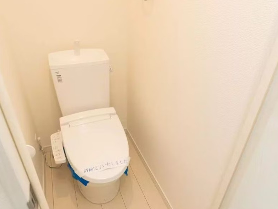 AP1168 ポンデロッサ学芸大学のトイレ写真