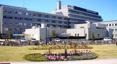 病院　横須賀市立市民病院（病院）まで303m