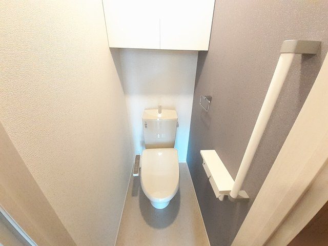 近江鉄道八日市線 平田駅 徒歩10分 2階建 築3年のトイレ写真