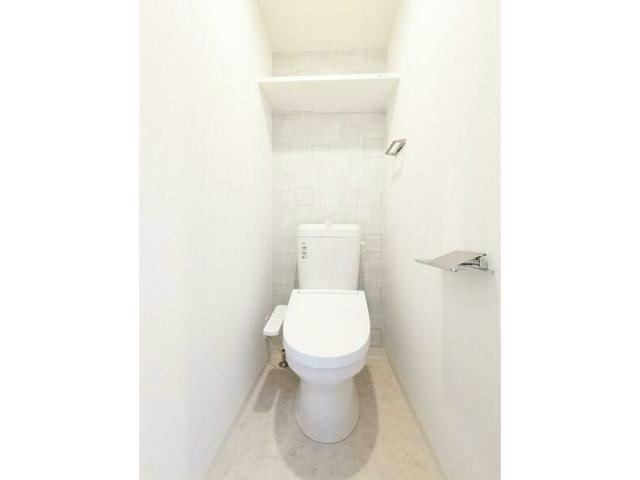 エスリード栄ル クールのトイレ写真