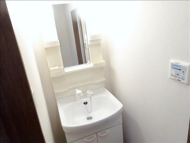 洗面設備　洗面です
