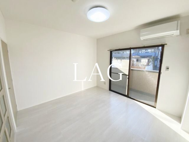居室・リビング　洋室のお部屋です。