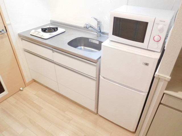 キッチン　１口ガスコンロのあるコンパクトなキッチンです。