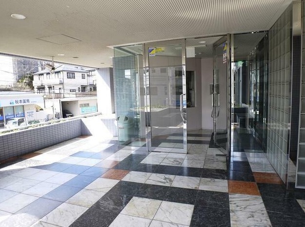 相鉄本線 鶴ケ峰駅 徒歩5分 10階建 築35年の外観写真