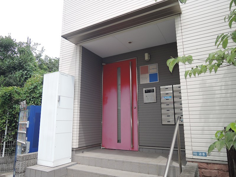 エントランス　オートロック有りで女性も安心なお部屋です