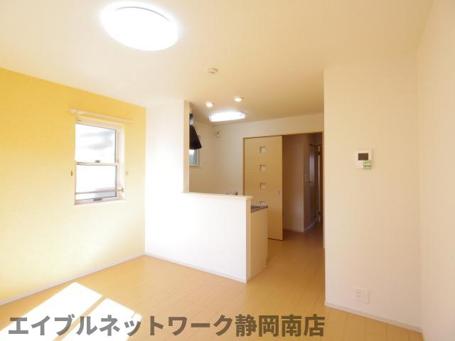 居室・リビング　使いやすい居間です