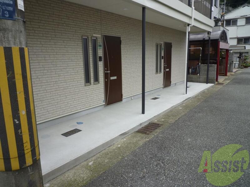 エントランス　スッキリ綺麗。