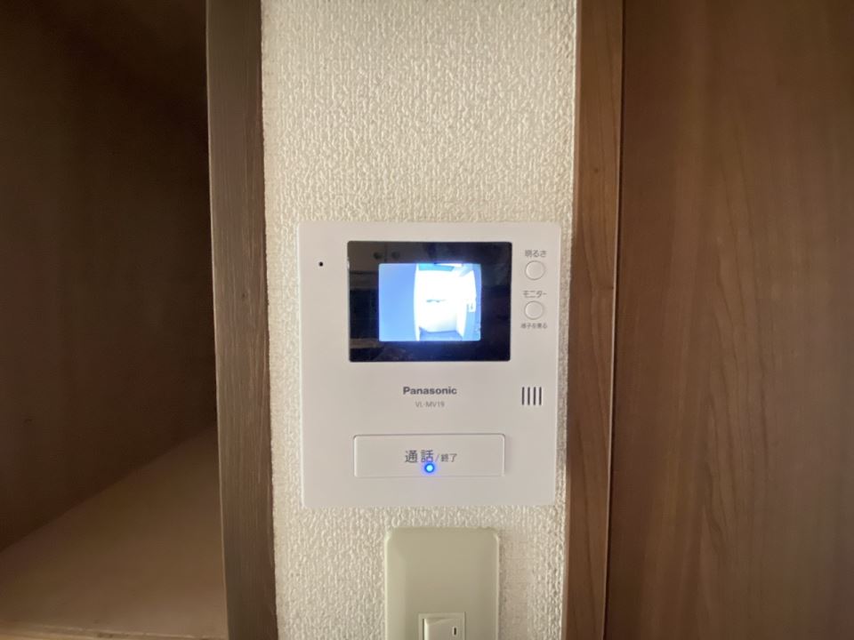 セキュリティ　モニターフォンがついていて安心です。