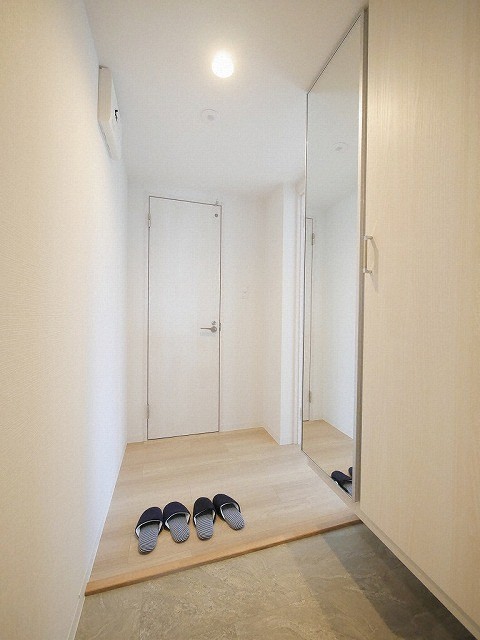 玄関　広々とした玄関です！