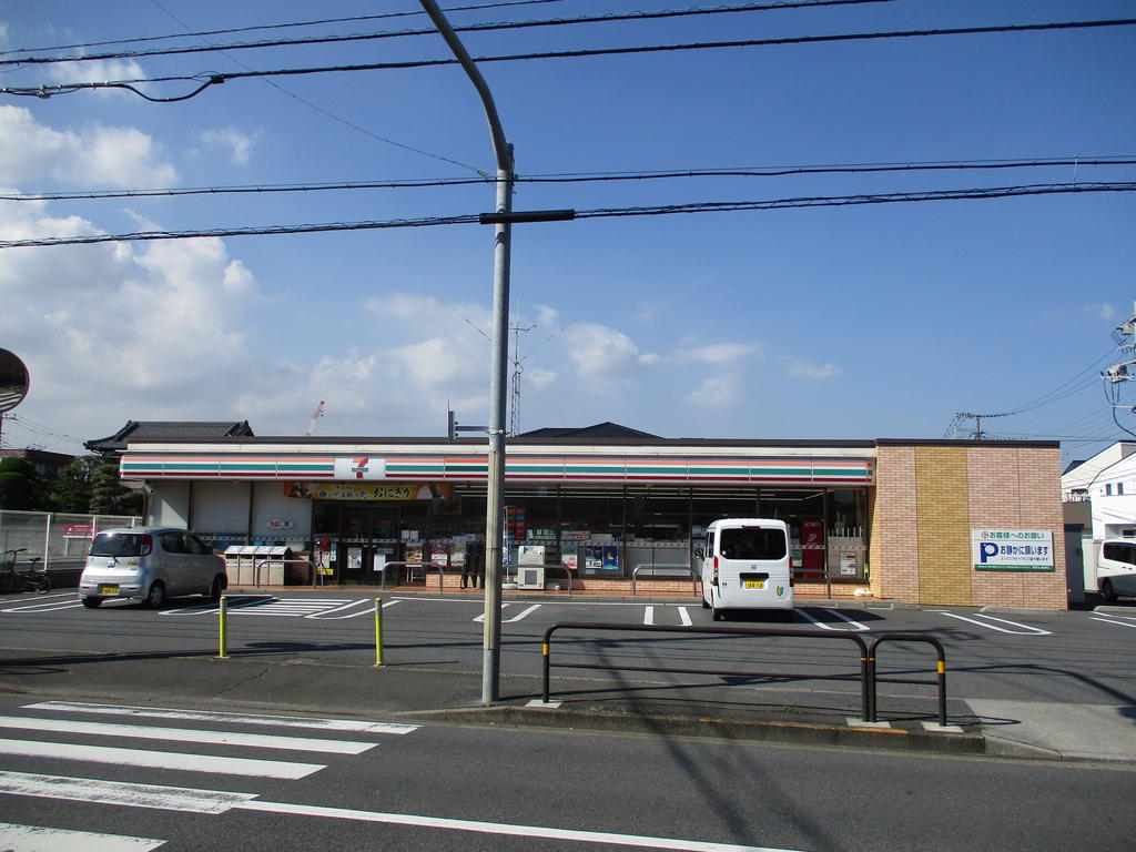 【足立区古千谷本町のマンションのコンビニ】