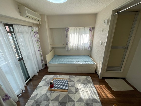 居室・リビング　※別部屋の写真です