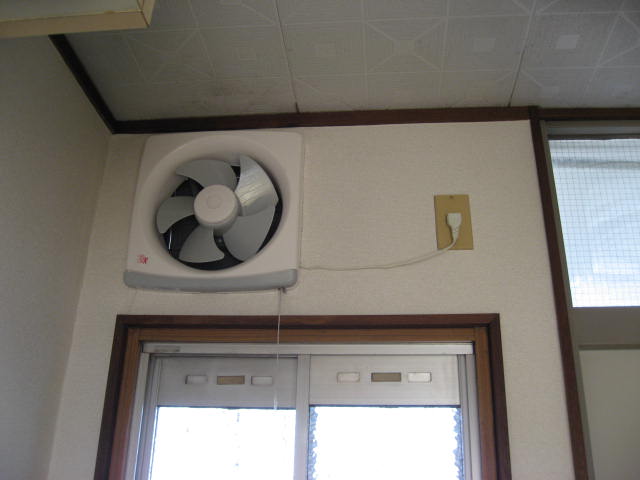 その他設備　換気扇