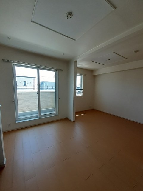 居室・リビング　明るい室内です。