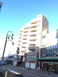 コスモ守山３番館の建物外観