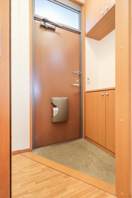 玄関　図面と現状に相違がある場合には現状を優先