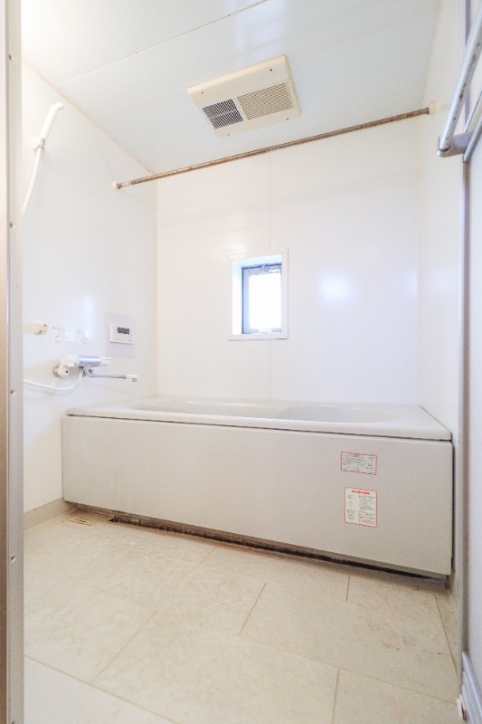 バス・シャワールーム　図面と現状に相違がある場合には現状を優先