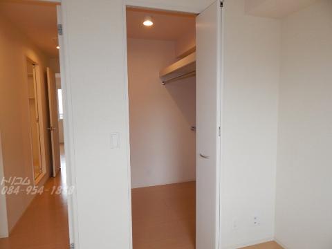 収納　ウォークインクローゼット（イメージ）