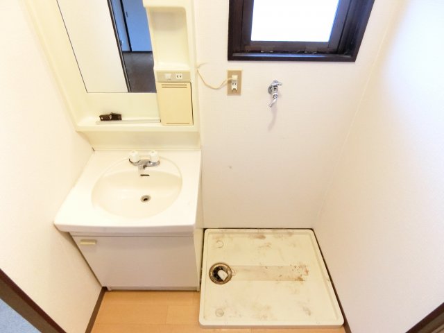 洗面設備　同物件別部屋