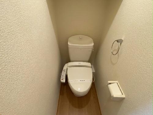 トイレ　設備・仕様は号室により異なる為、現況を優先致します。