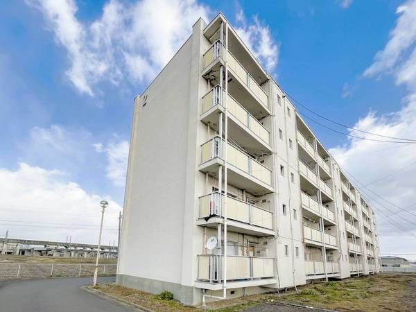 那須塩原市豊浦のマンションの建物外観