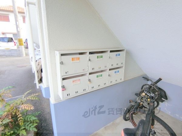 エントランス　集合ポスト