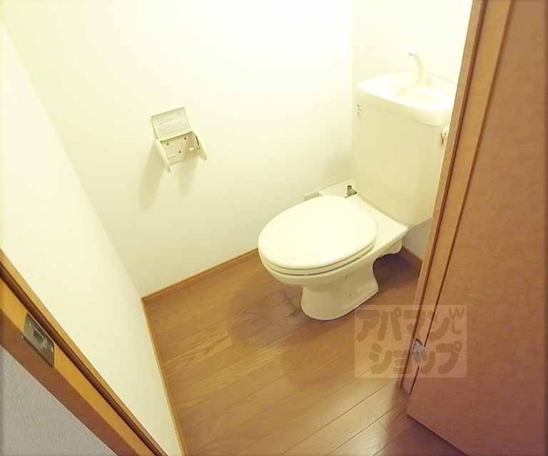 トイレ　トイレです。